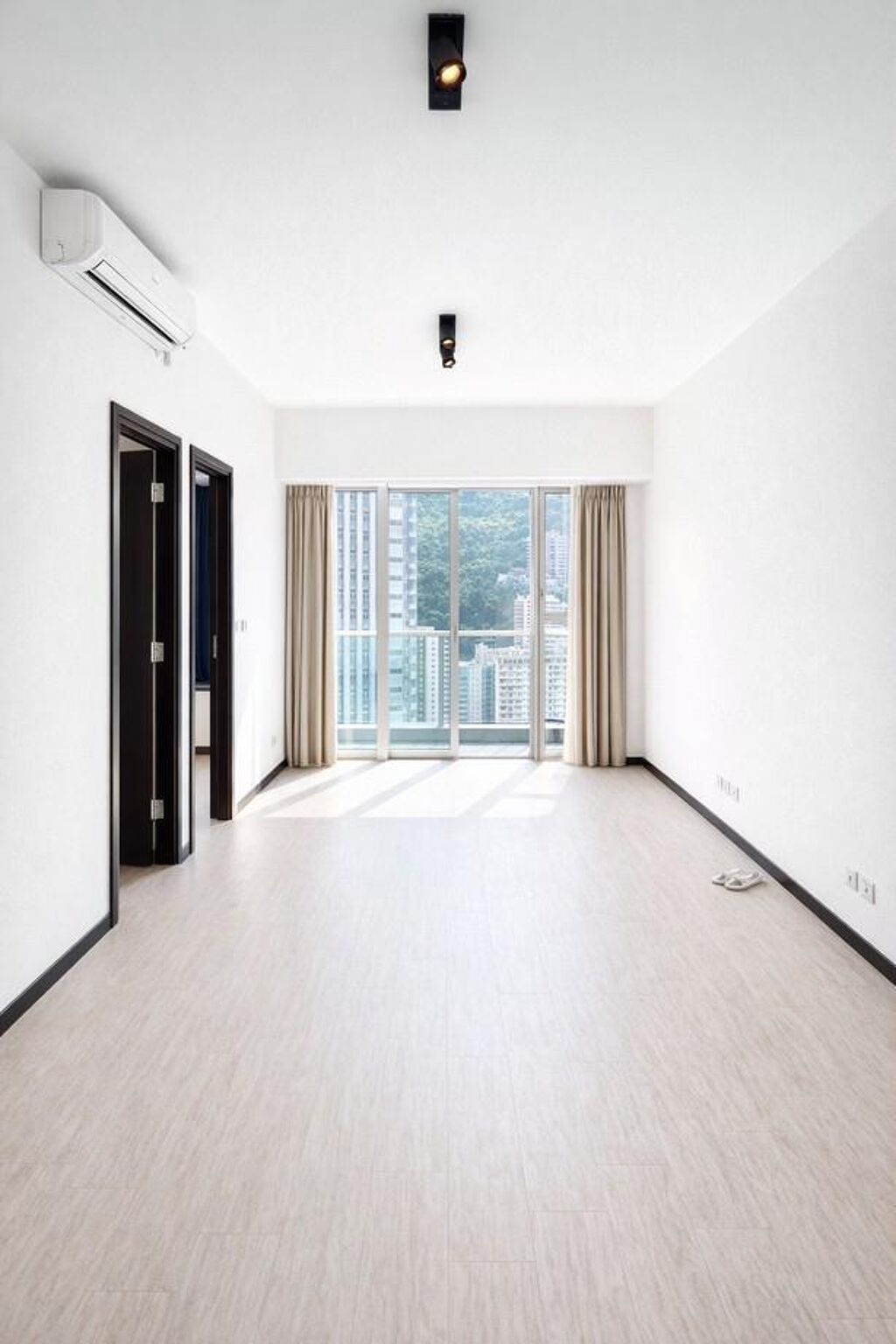 Image of J Residence, 60 Johnston Road, Wan Chai