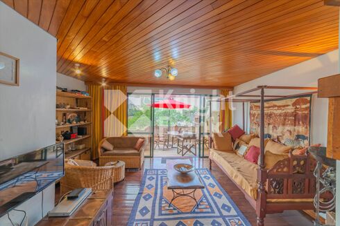 Picture of 2 bedroom penthouse for sale.