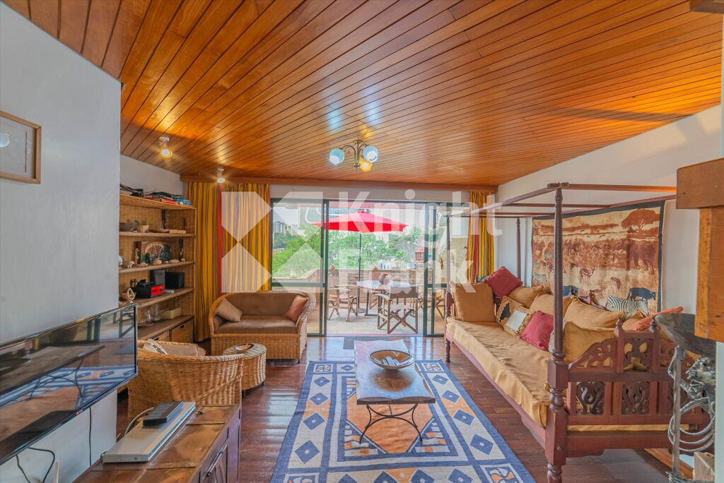 Image of Westlands, Lantana Road