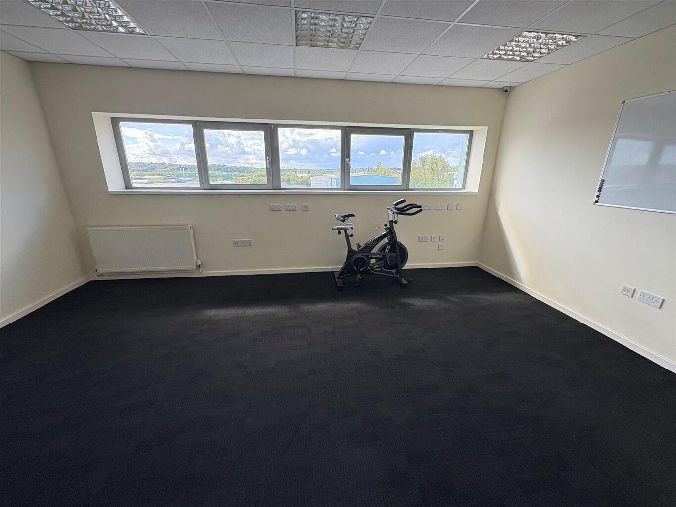 Image of 25 Long Acre Close, Holbrook, Sheffield S20 3FR