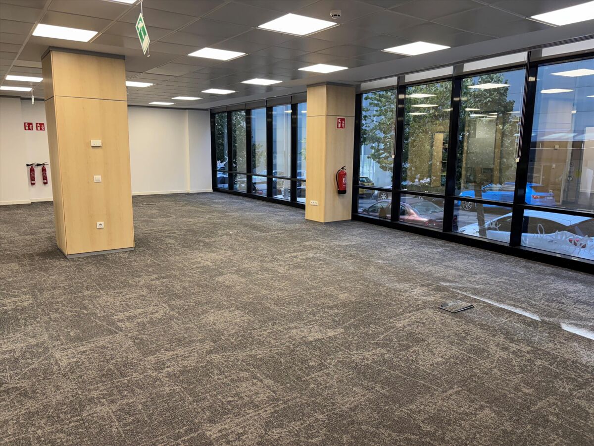 Office to rent in Avenida del Partenón, 10, Campo de las Naciones, M-40 Noreste, 28042, Madrid ...