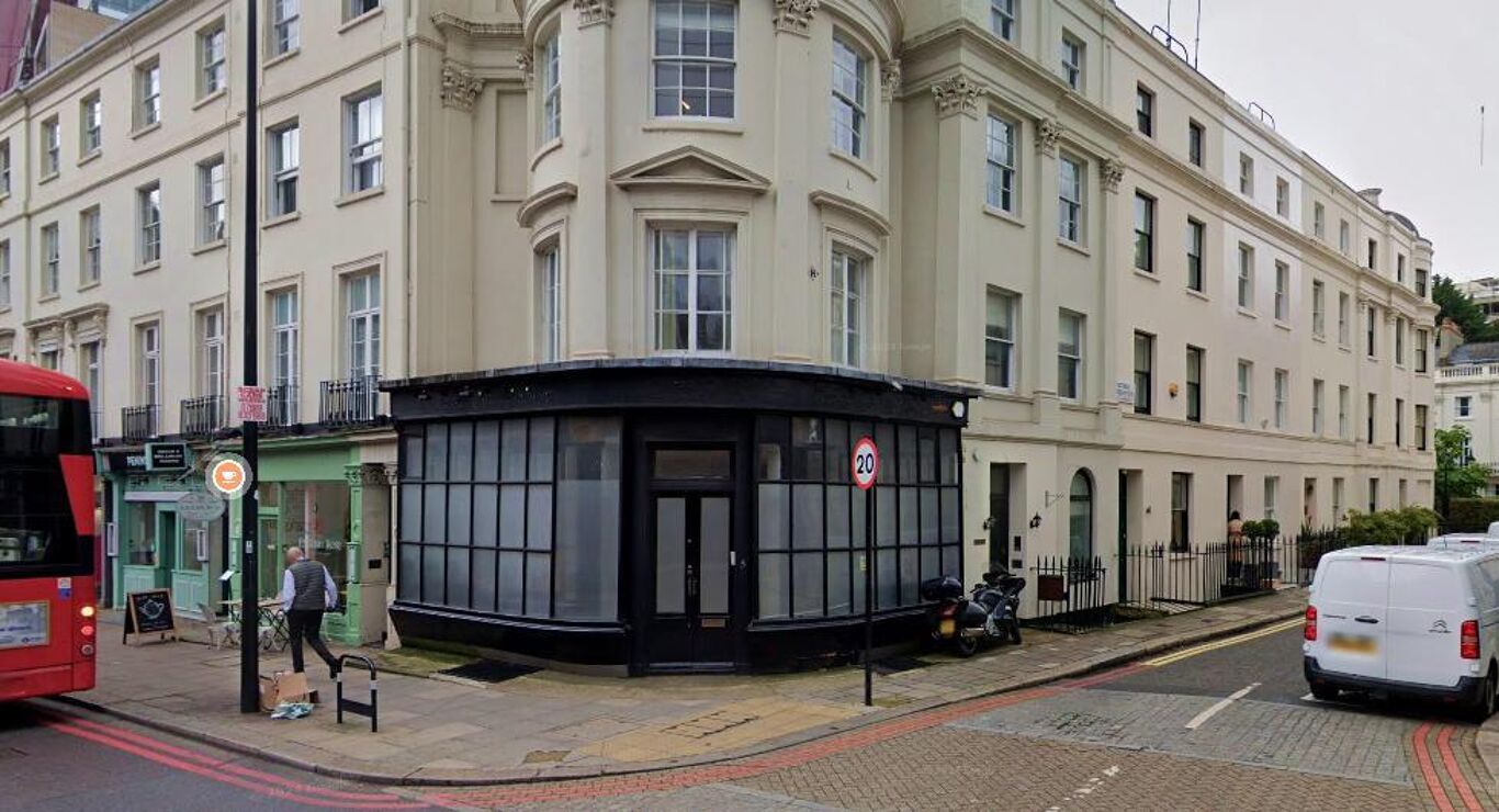 Image of 5 Lower Grosvenor Place, London SW1W