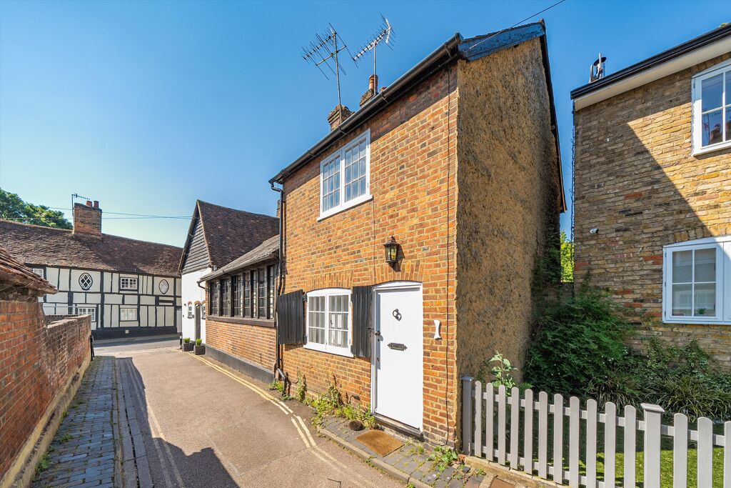 Image of Blacksmiths Lane, St. Albans, Hertfordshire AL3