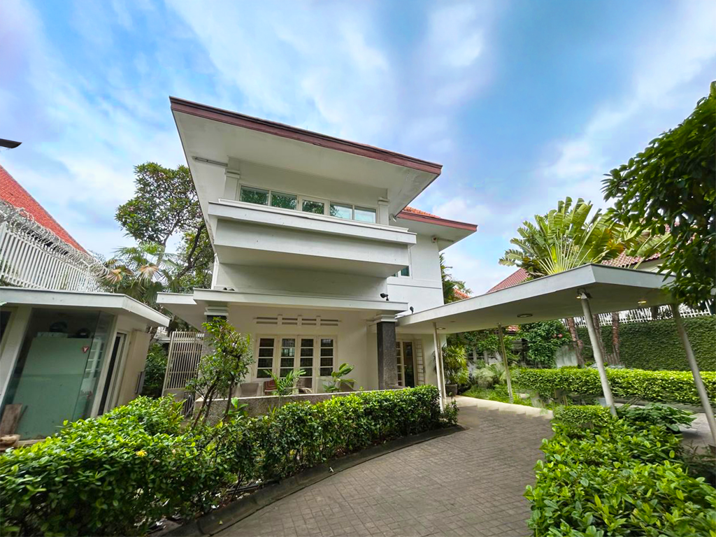 Image of Jl. Pangeran Diponegoro, Menteng