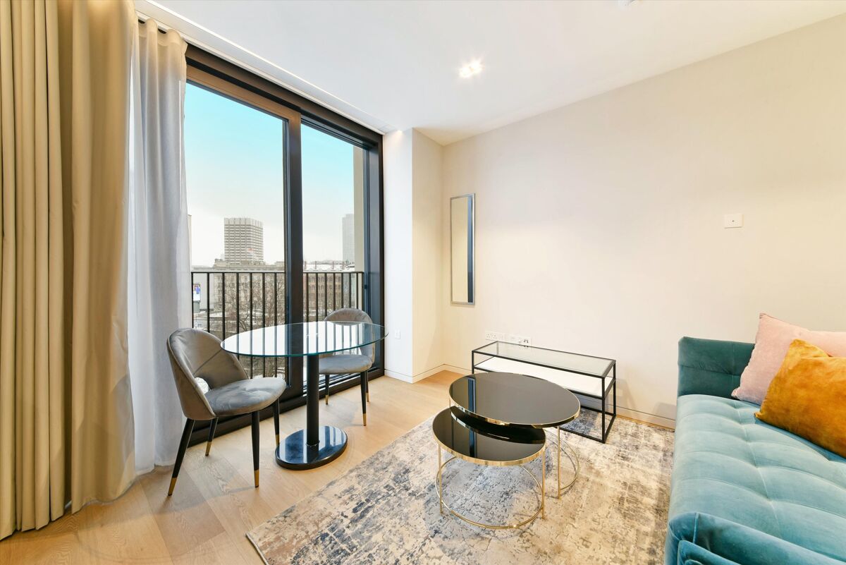 Flat to rent in Casson Square, Southbank, London, SE1 ILM012152174