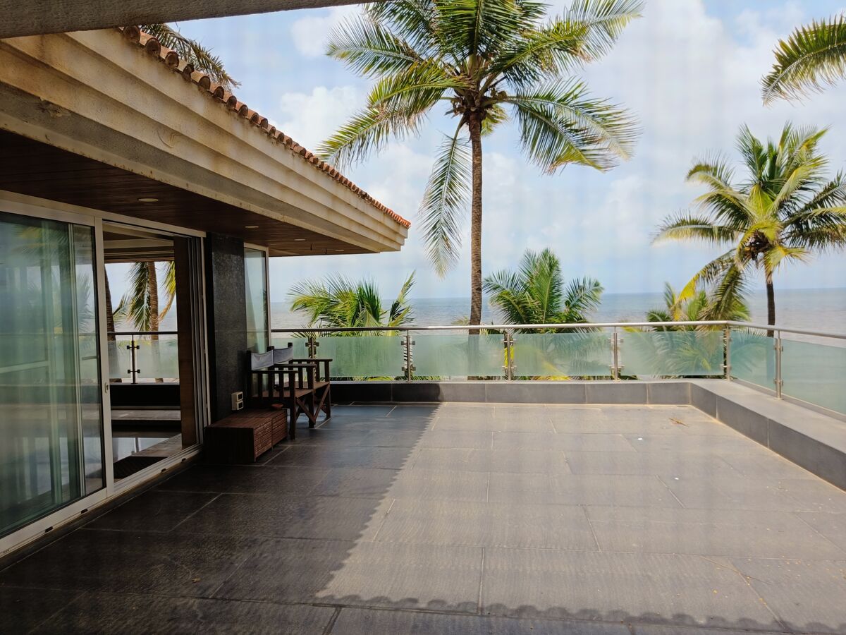 apartment for sale in Juhu Beach INMumbaiSamudraPooja Knight Frank