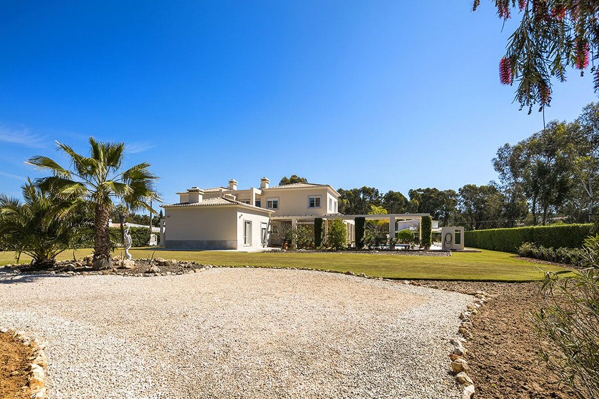 house for sale in Penina, Algarve IRD060018 Knight Frank