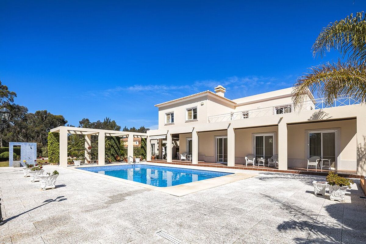 house for sale in Penina, Algarve IRD060018 Knight Frank