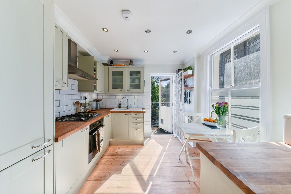 flat for sale in Mildmay Park, London, N1 ISL012010577 Knight Frank