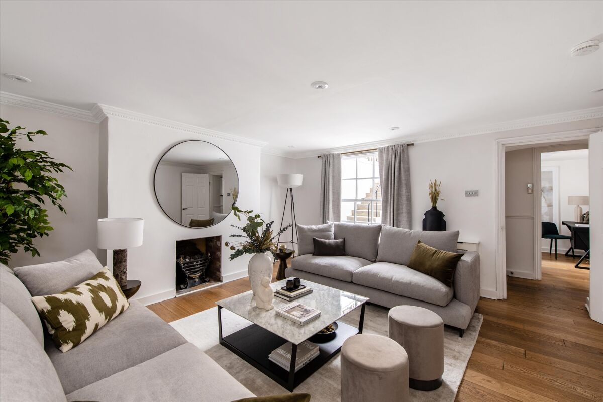 for sale in Barnsbury Road, Islington, London, N1