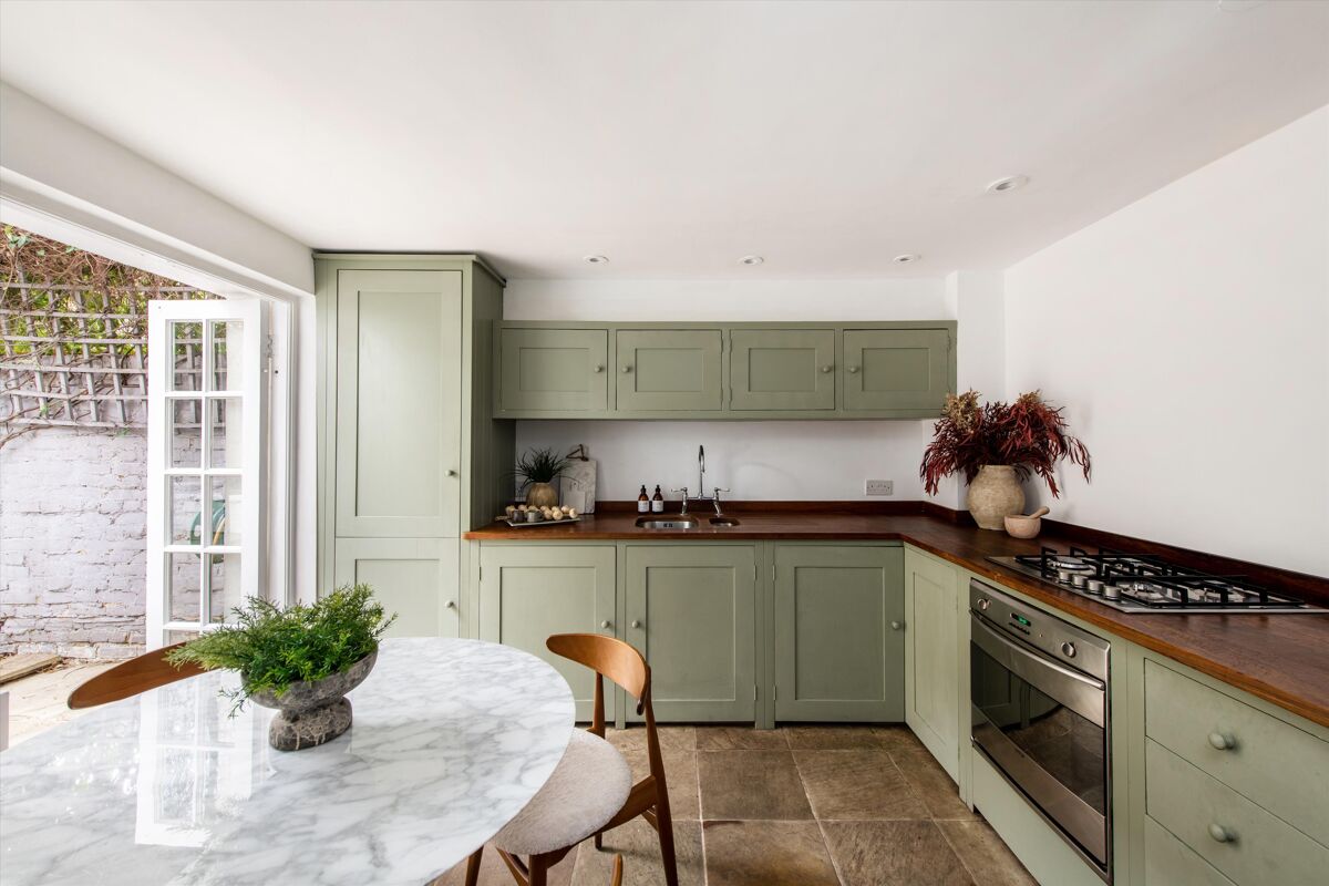 for sale in Barnsbury Road, Islington, London, N1