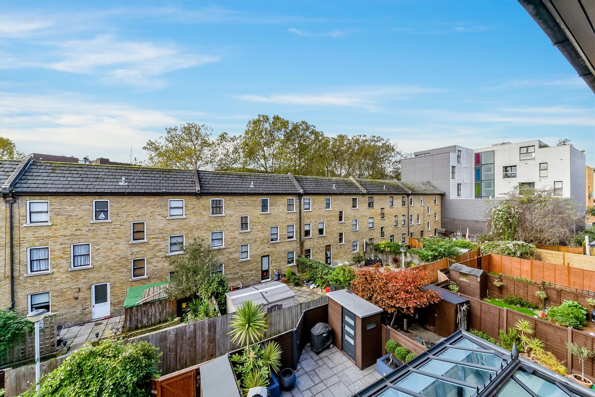 flat for sale in Queensbury Street, London, N1 ISL012038340 Knight