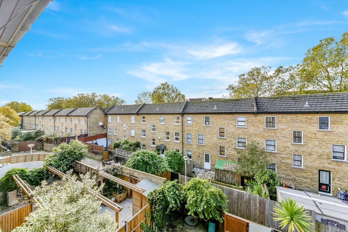 flat for sale in Queensbury Street, London, N1 ISL012038340 Knight