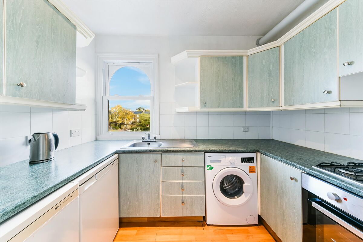 flat for sale in Queensbury Street, London, N1 ISL012038340 Knight