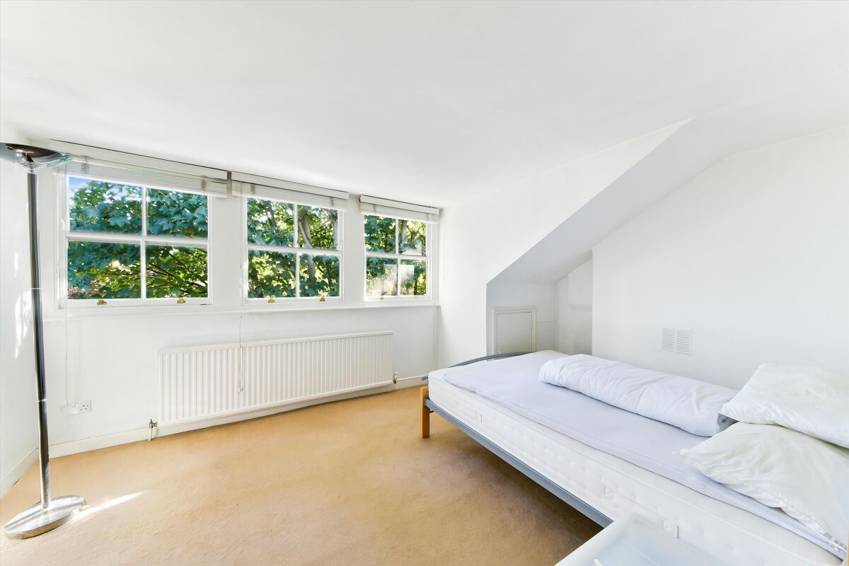 house for sale in Canonbury Park North, London, N1 ISL012160006