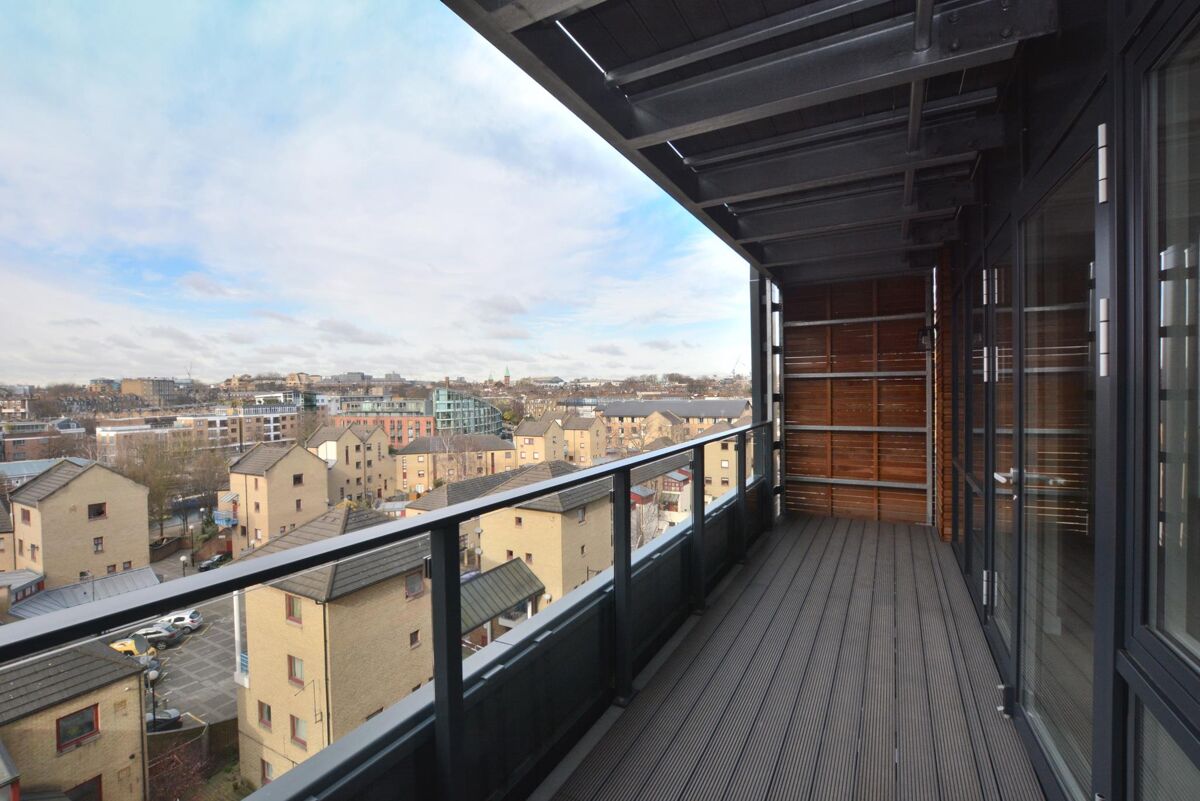 flat for sale in The Merchant Building, 38 Wharf Road, Islington