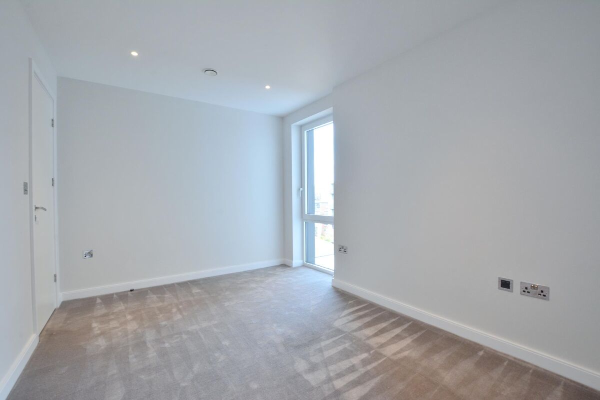 flat for sale in The Merchant Building, 38 Wharf Road, Islington