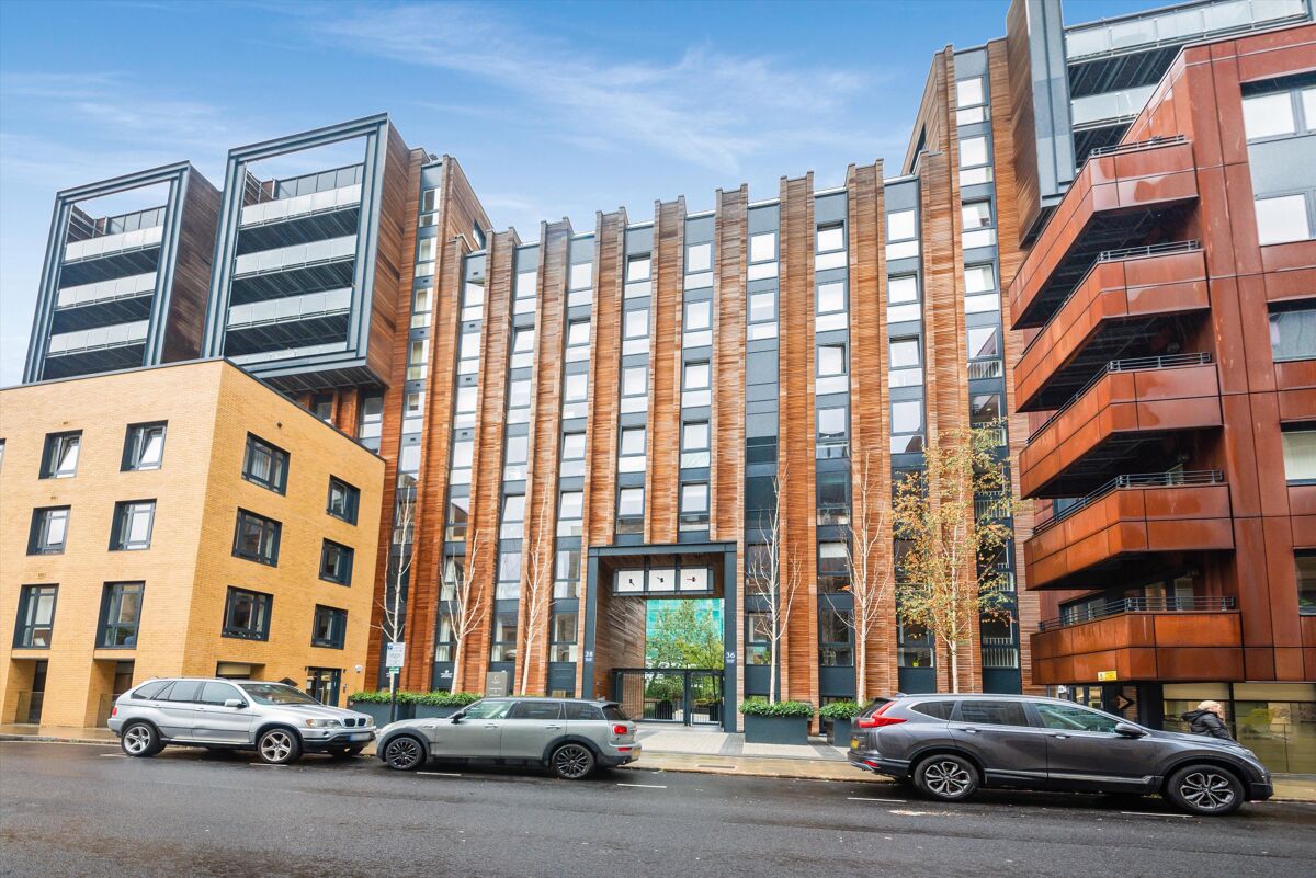 flat for sale in The Merchant Building, 38 Wharf Road, Islington