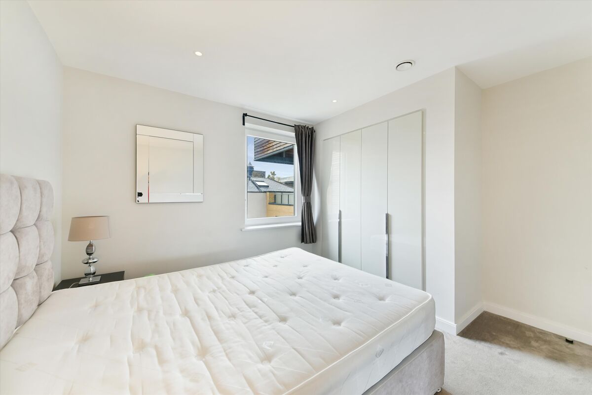 flat for sale in The Merchant Building, 38 Wharf Road, Islington