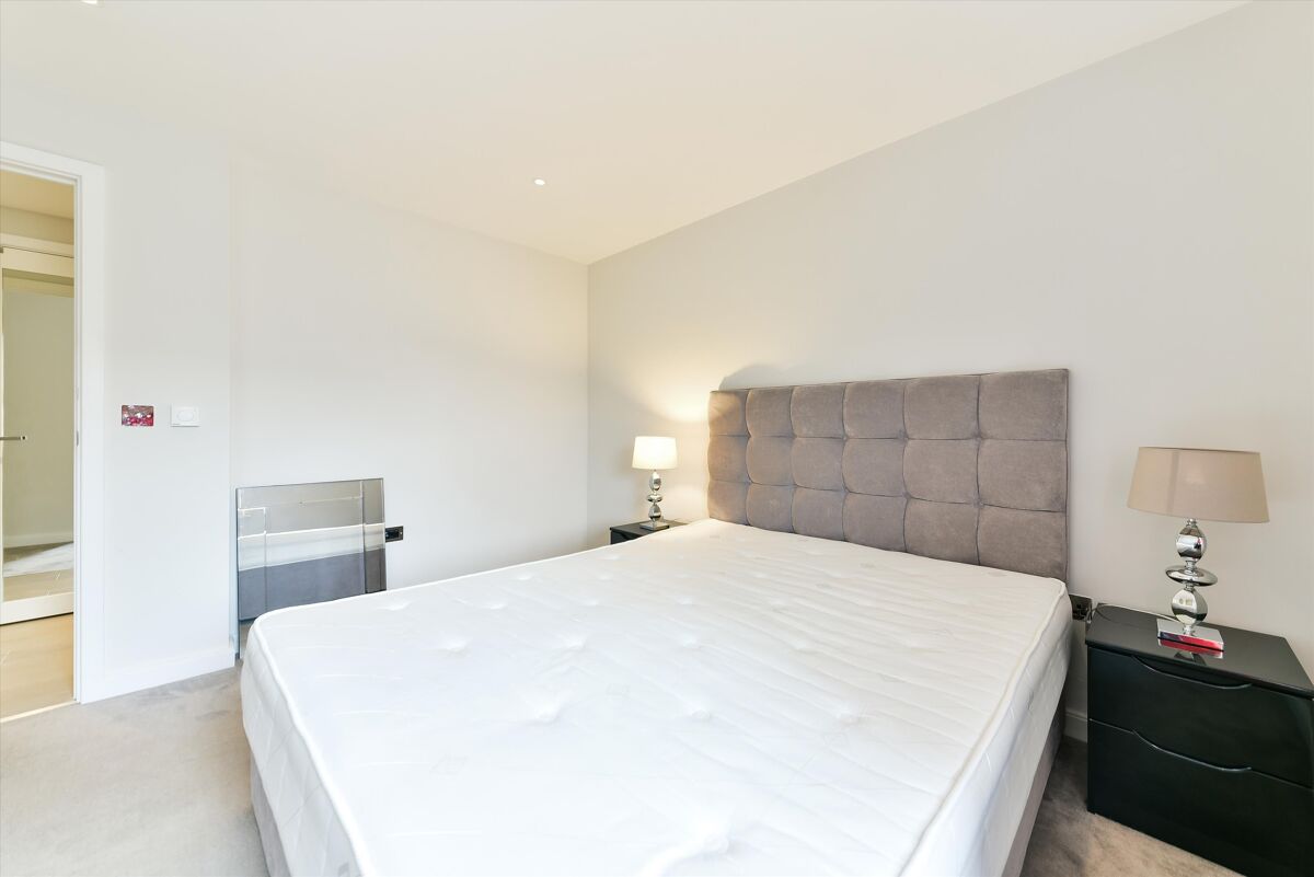 flat for sale in The Merchant Building, 38 Wharf Road, Islington, London, N1 ISL012172208