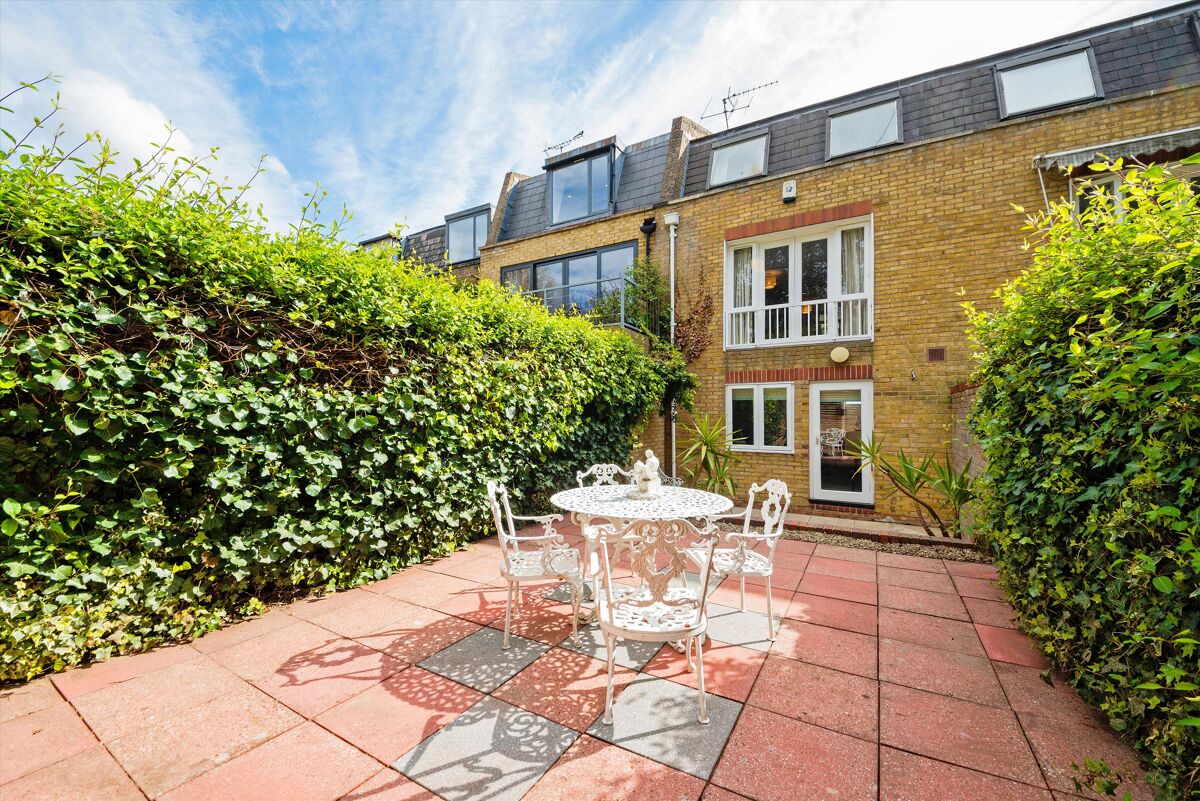 house for sale in Corsica Street, London, N5 ISL012186217 Knight Frank