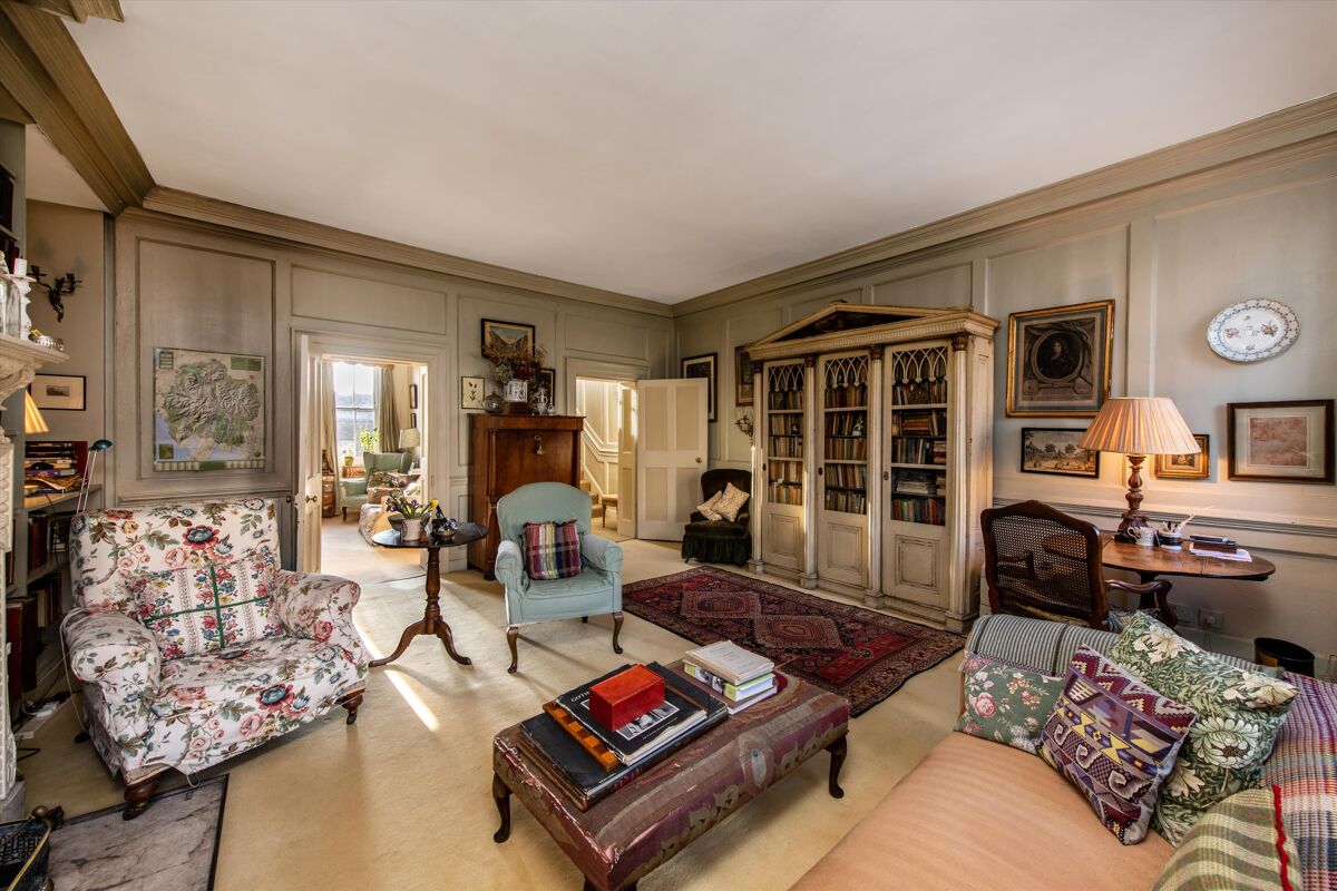 house for sale in Stoke Newington Church Street, London, N16