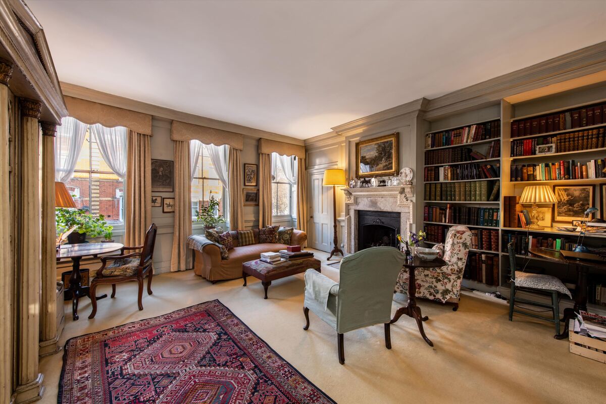 house for sale in Stoke Newington Church Street, London, N16