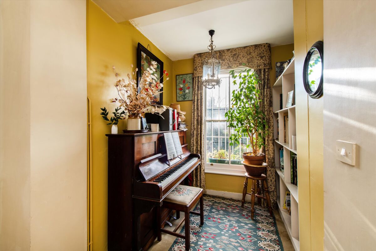 Property for sale Stoke Newington Church Street, London, N16 Knight