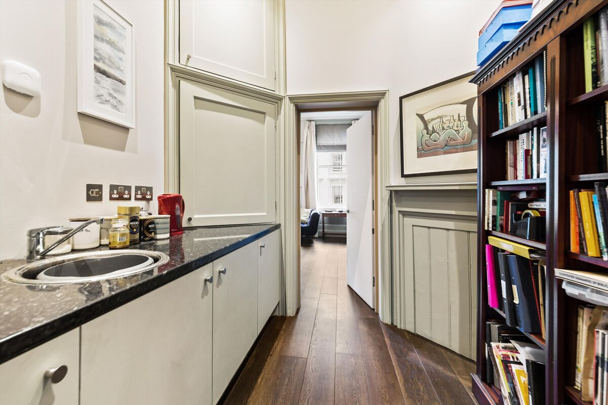 house for sale in Great Russell Street, London, WC1B ISL012213853