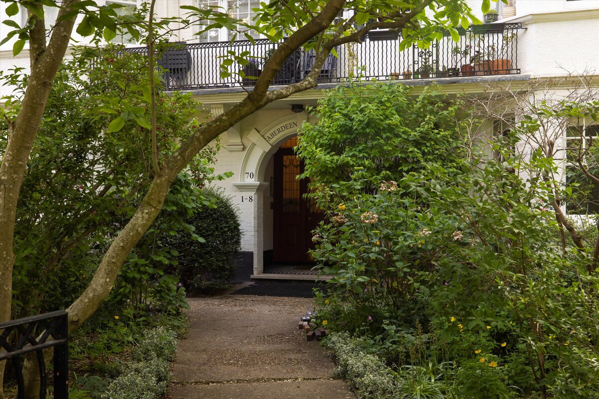 flat for sale in Aberdeen Park, London, N5 ISL012222815 Knight Frank