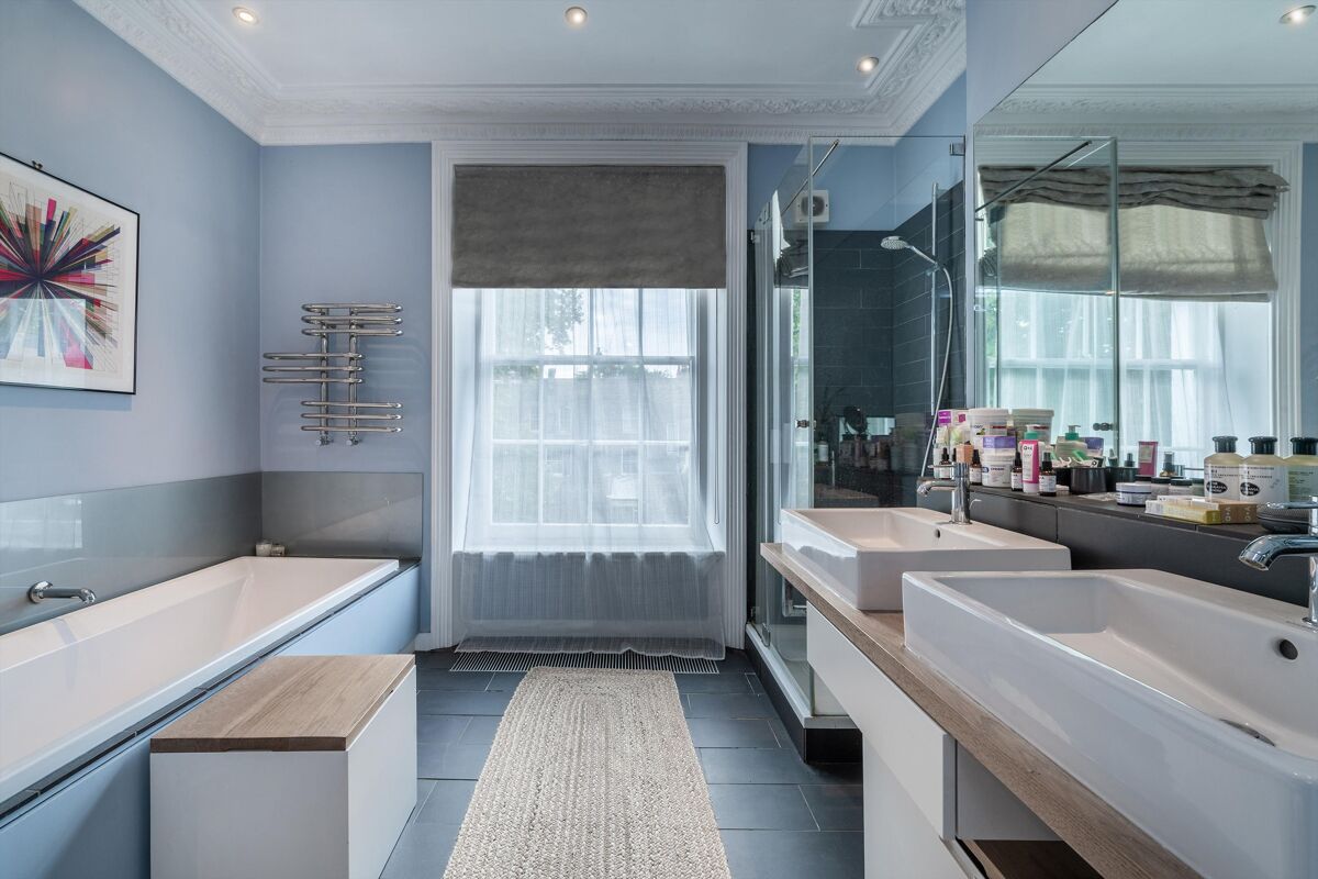 house for sale in Thornhill Square, London, N1 ISL012229288 Knight Frank