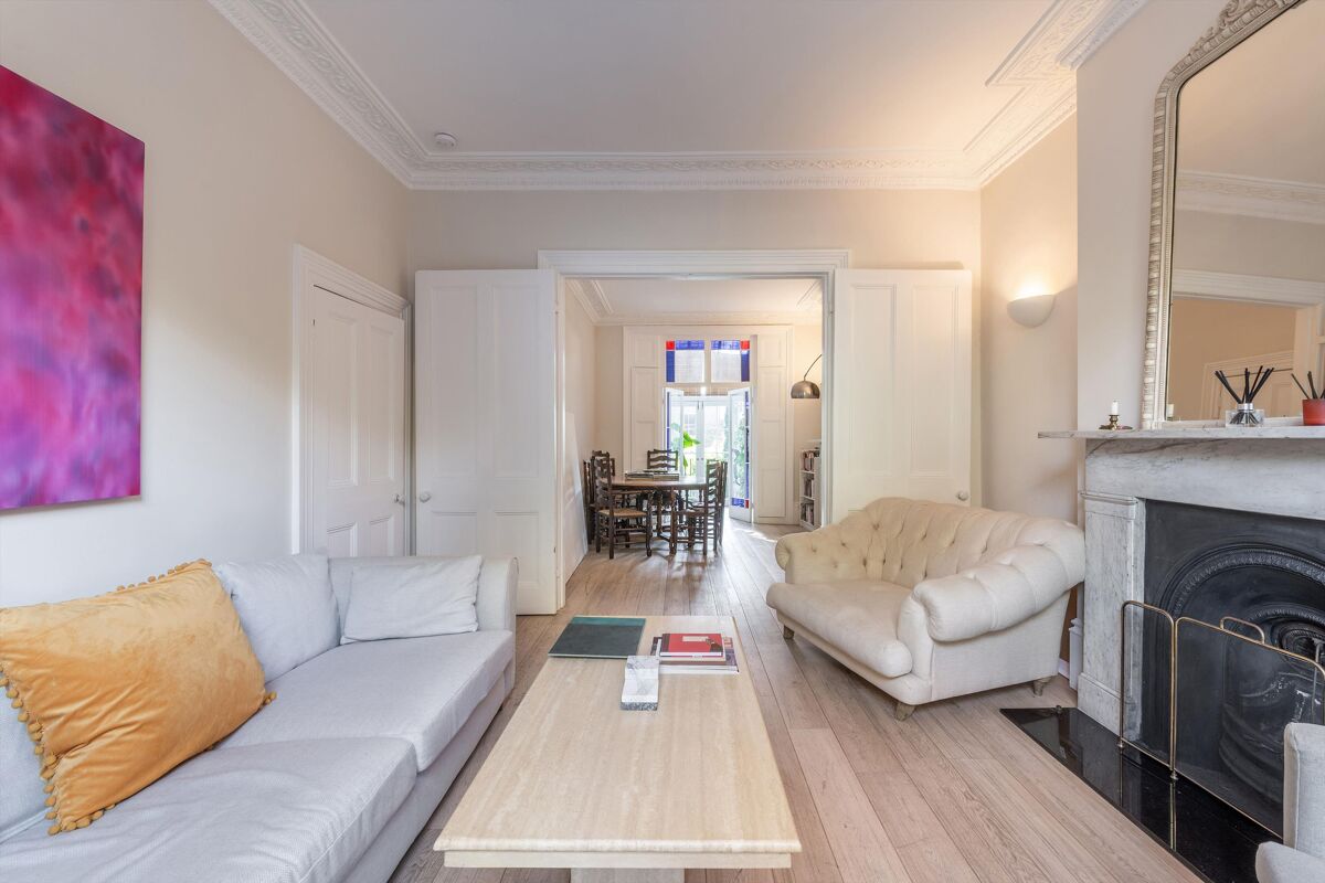 house for sale in Thornhill Square, London, N1 ISL012229288 Knight