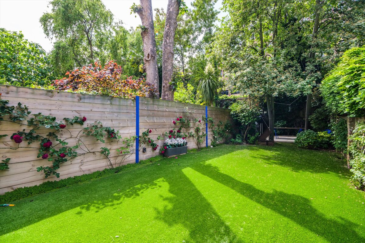 house for sale in Duncan Terrace, London, N1 ISL012230439 Knight Frank