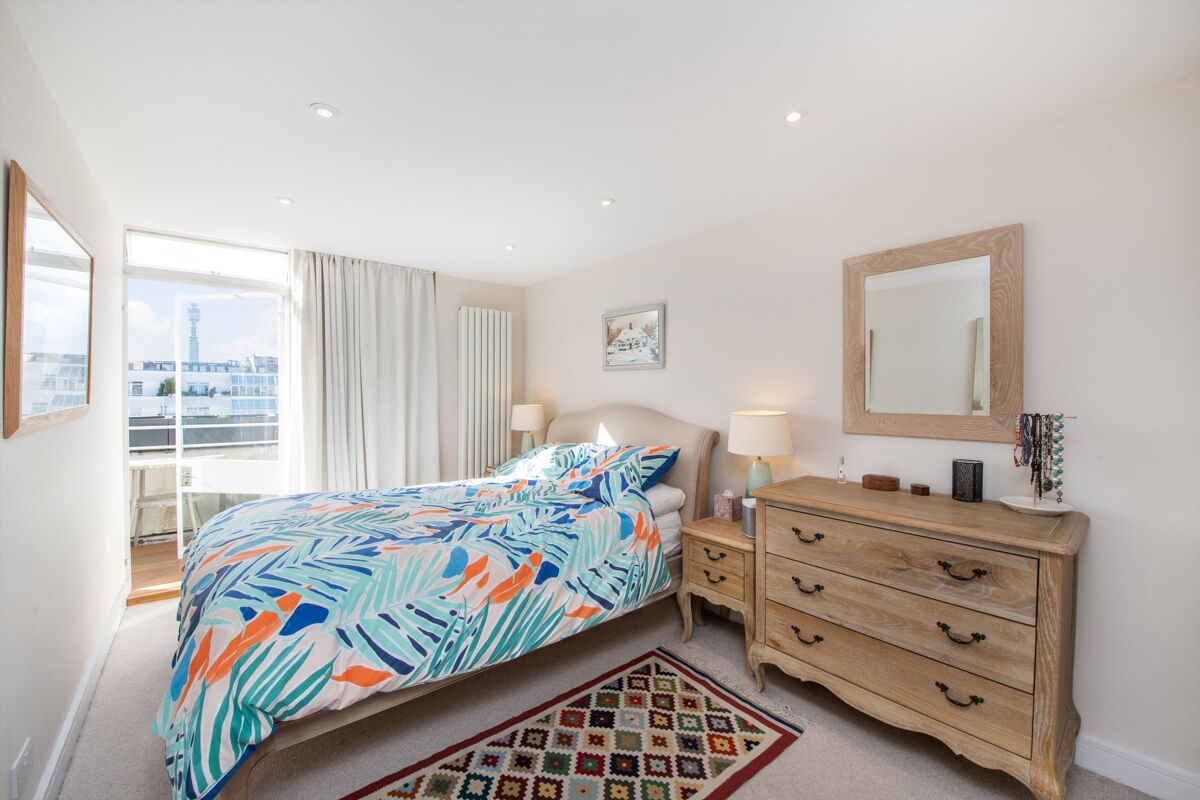 flat for sale in Brunswick Centre, London, WC1N ISL012283891 Knight Frank