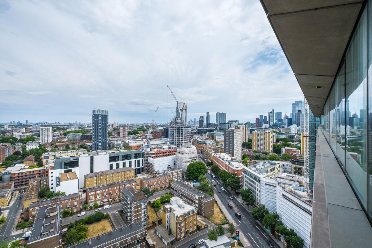 flat for sale in City Road, London, EC1V ISL012286793 Knight Frank