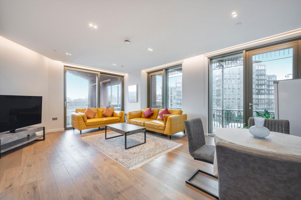 Image of Tapestry Apartments, Kings Cross, N1C