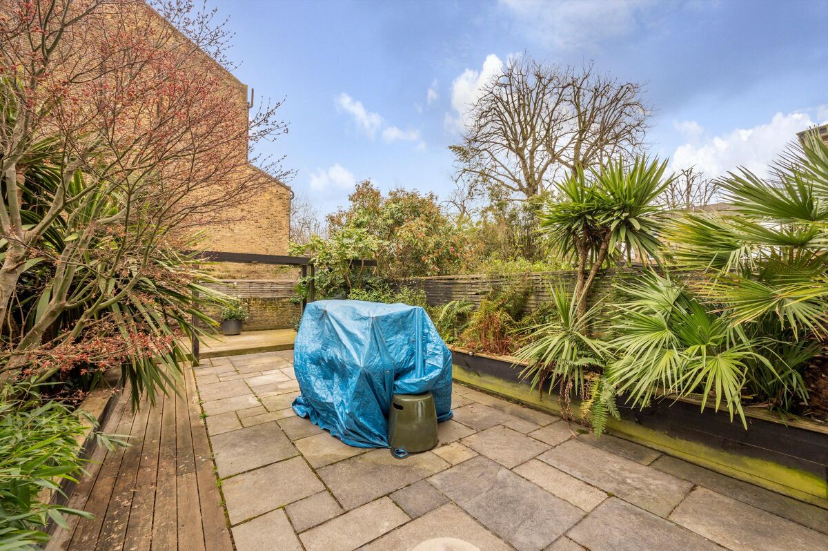 house for sale in Aberdeen Road, London, N5 ISL012335690 Knight Frank