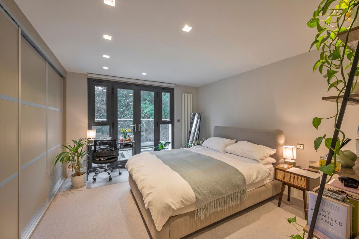 house for sale in Corsica Street, London, N5 ISL012369125 Knight Frank