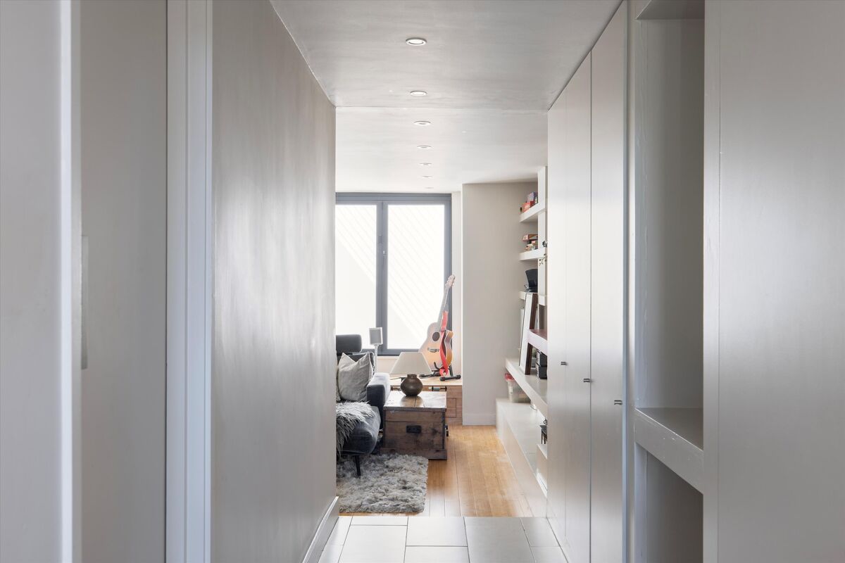 house for sale in Dresden Road, London, N19 ISL012375639 Knight Frank