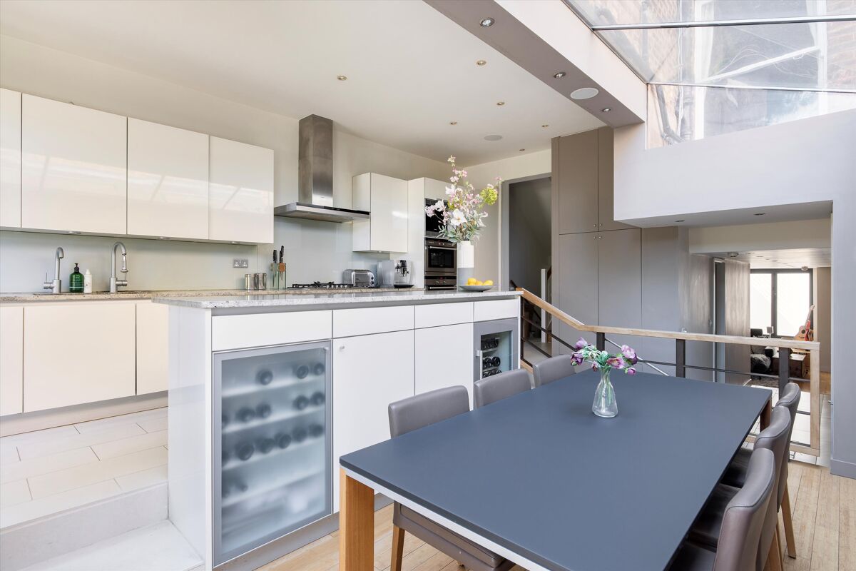 house for sale in Dresden Road, London, N19 ISL012375639 Knight Frank