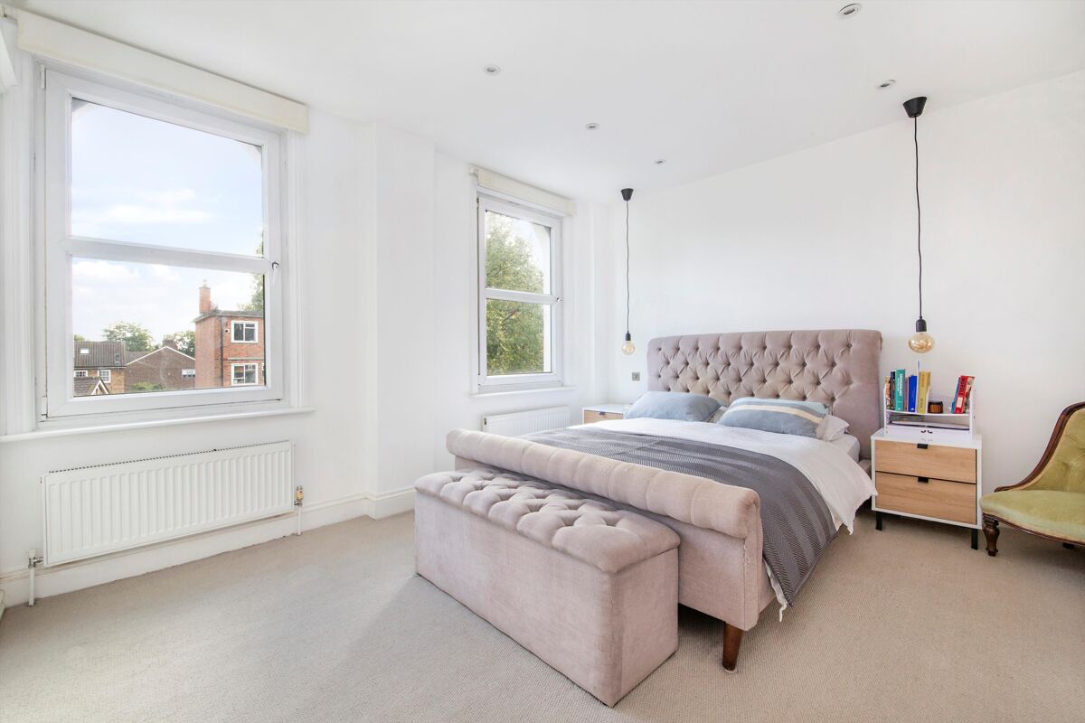 maisonette for sale in St. Pauls Road, London, N1 - isl012395099 ...