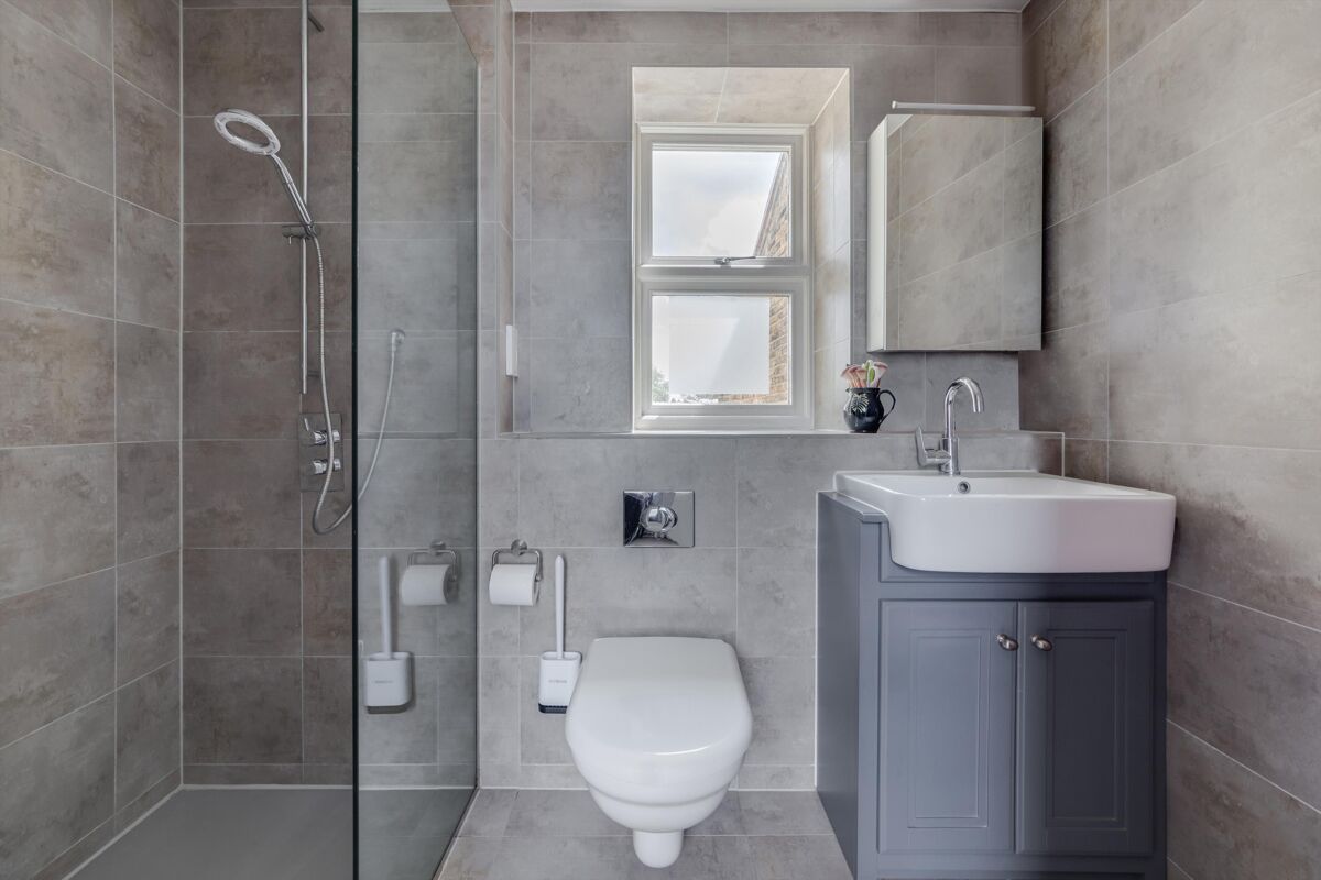 flat for sale in Winston Road, London, N16 ISL012442823 Knight Frank