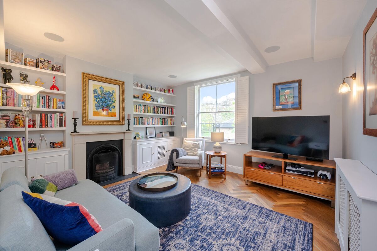 flat for sale in Highbury Hill, London, N5 ISL012446493 Knight Frank