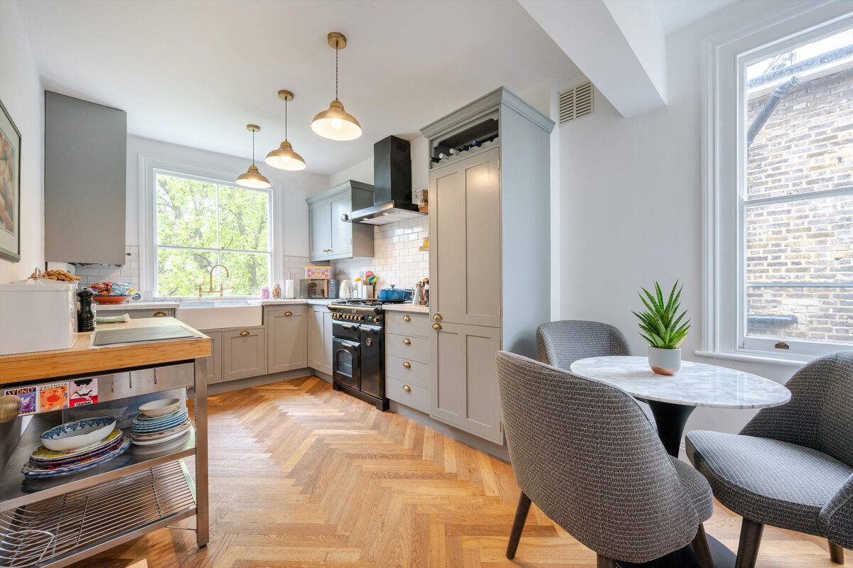 flat for sale in Highbury Hill, London, N5 ISL012446493 Knight Frank