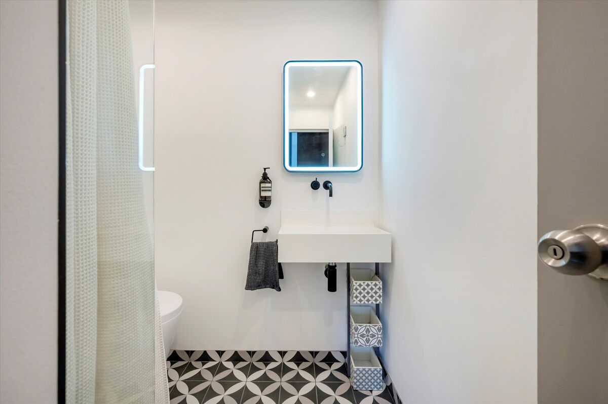 18 Modern Industrial Style Houses That Rock - Very Narrow Penthouse Property Industrial Home