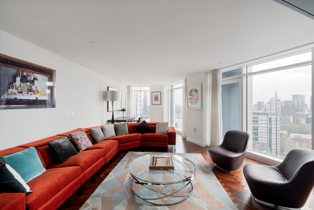 Image of City Road, London EC1V