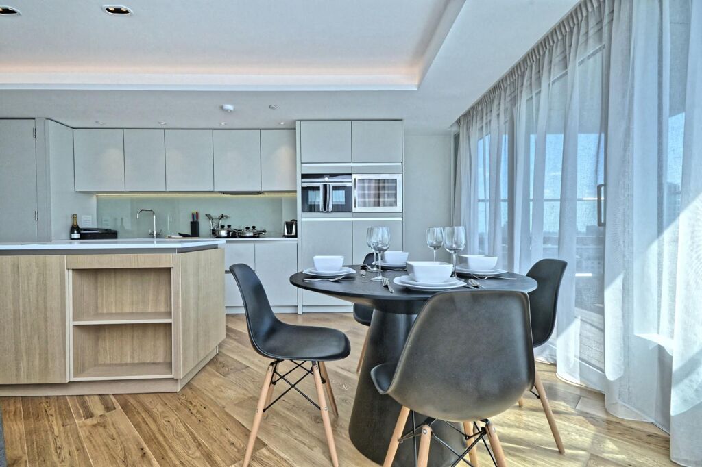 Image of City Road, Angel, EC1V