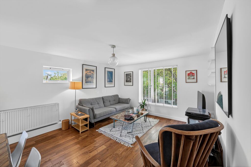 Image of Abbotts Close, Islington, N1