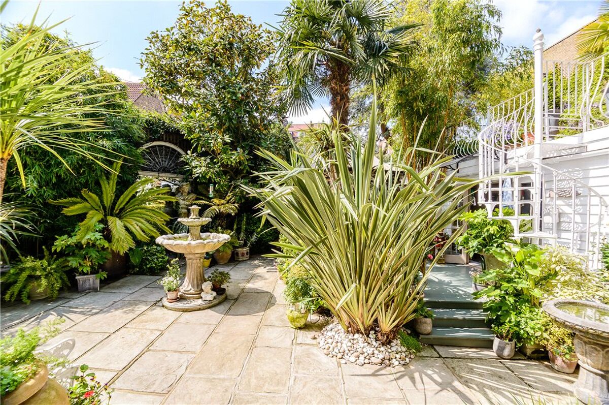 house for sale in Colebrooke Row, Islington, London, N1 ISL140174