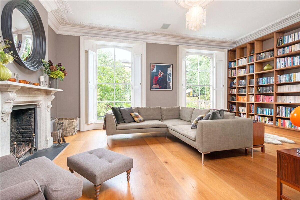 house for sale in Highbury Hill, London, N5 ISL150105 Knight Frank